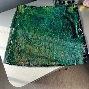 NEW w/Tags Guess Mermaid Sequin Skirt - Size S